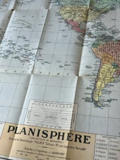 Tres grande planisphère Foldex - carte du monde en couleurs 104x74cm