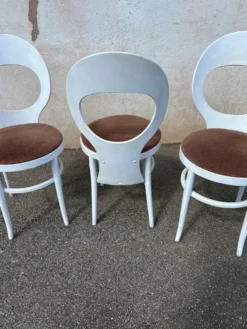 Trio chaise baumann mouette blanches
