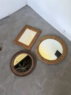Trio de miroirs osier tressée années 50