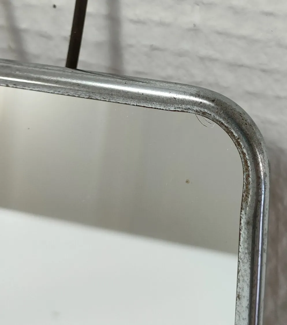 Trois miroirs de barbier cadre métal début à milieu XXème