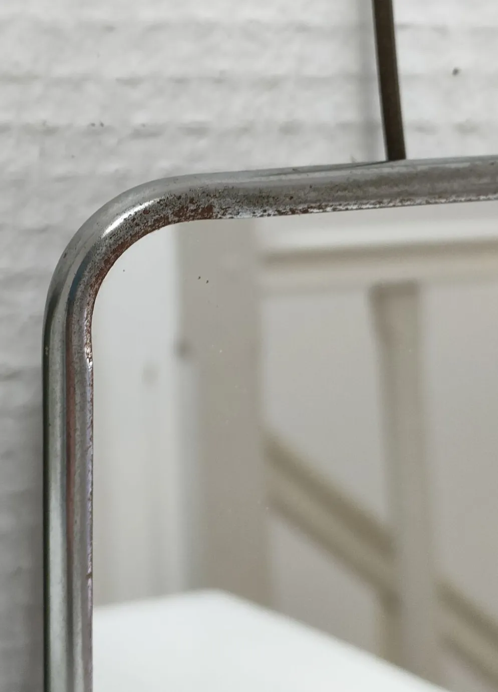 Trois miroirs de barbier cadre métal début à milieu XXème