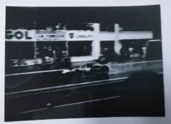 trois photographies 24h du mans argentique années 60