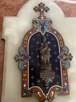 Très beau benitier en émaux cloisonné sur marbre