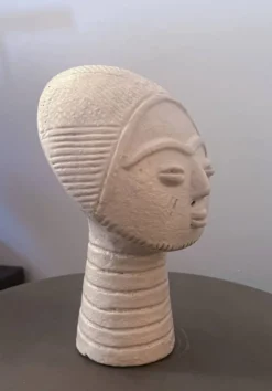Tête Ashanti en terre cuite (Ghana)