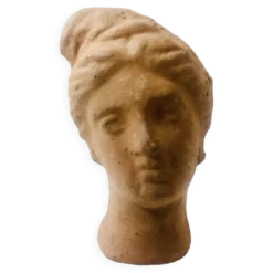 Tête de Femme Terre