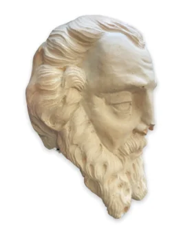Tête en plâtre