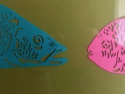 Œuvre papier de couleur tête à tête
