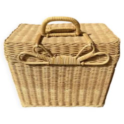 Valisette en rotin vintage