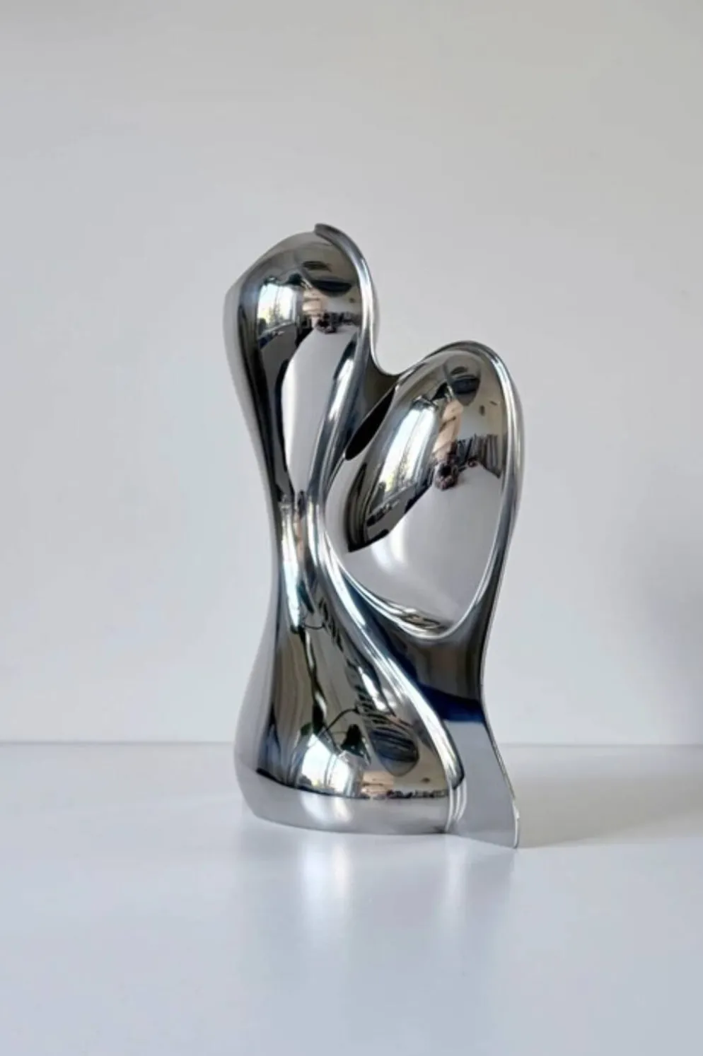 Vase Alessi « Babyboop » par Ron Arad Starck 90s design