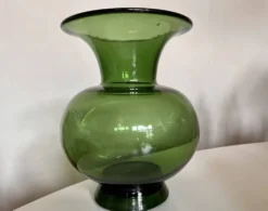 Vase balustre XXXL en verre d'Empoli 1960 design italien néo classique