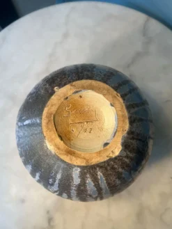 Vase boule art déco signé Roger Guérin