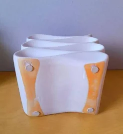 Vase / cache pot en céramique blanche