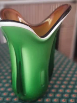 Vase coloré style murano