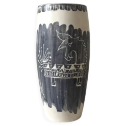 Vase dans le goût de Picasso, Atelier Cerenne à décor taureau stylisé, Vallauris 1950