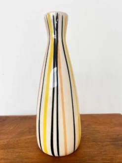 Vase design appelé 