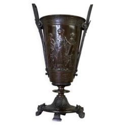 Vase en bronze dans le goût de l’antique, France vers 1880