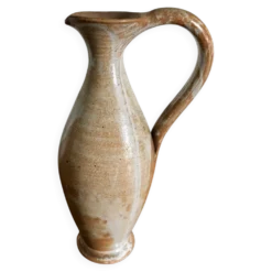 Vase en grès artisanal, une pièce vintage datant des années 60