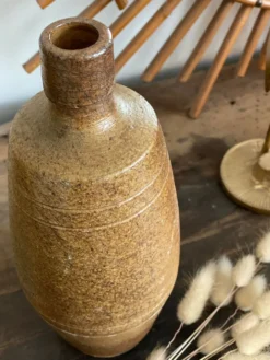 Vase en grès vintage