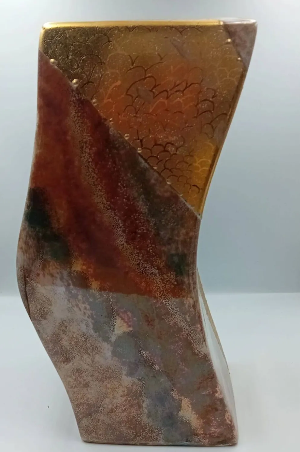 Vase en porcelaine d'art fait main signé J. Rozio – Décor Oiseau de Paradis