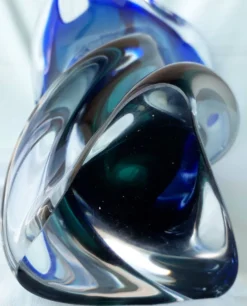 Vase en verre bleu style Murano