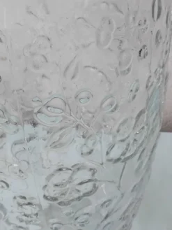 Vase en verre pressé moulé