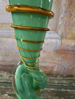 Vase en verre soufflé Guy Untrauer, signé et daté 1990