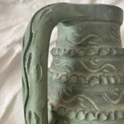 Vase espagnol années 60-70 , céramique vert-de-gris olive , 31 cm