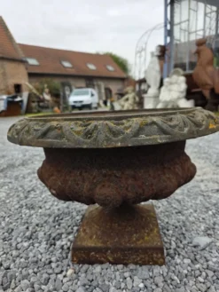 Vase médicis en fonte du XIXème