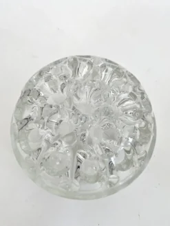 Vase pique-fleurs, support métal années 80