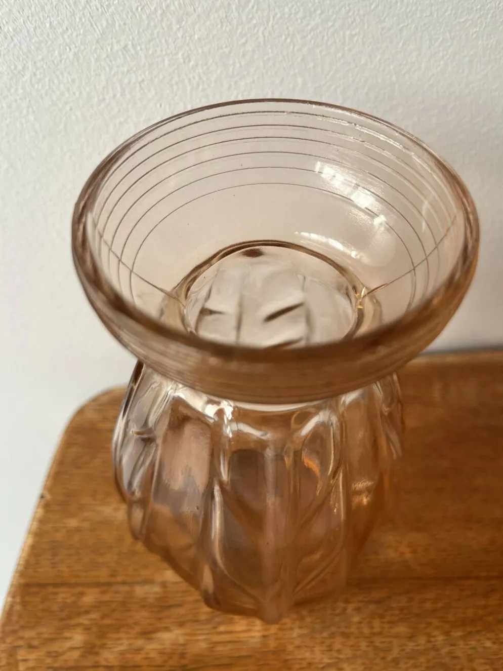 Vase pour bulbes verre rosé art déco