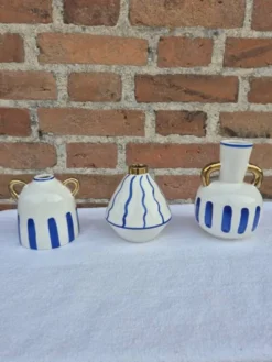 Vases kantharos mer Égée