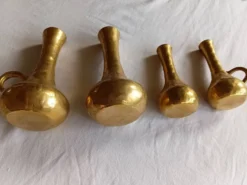 Vases solifleur en laiton brutaliste italien des années 50 – Ensemble de 4