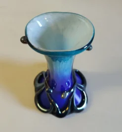 Vase style Art-Nouveau en verrerie de Biot par J.M. OPERTO - mid. XXe