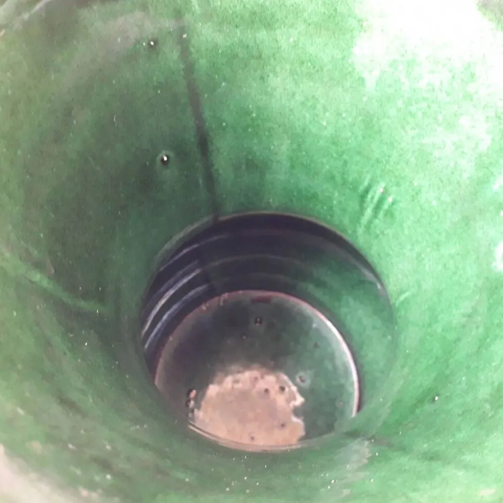 Vase vert en céramique Longchamp