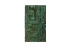 Victoire de Segonzac. Panneau triptyque sculpté et cuivré. Contemporain