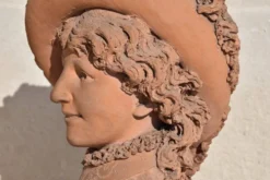 Victor Vermare, Femme coiffée d'un chapeau à plume (1883)