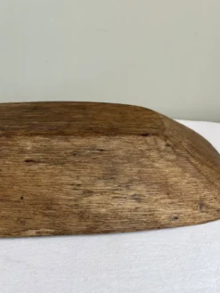Vide poche ancien en bois sculpté