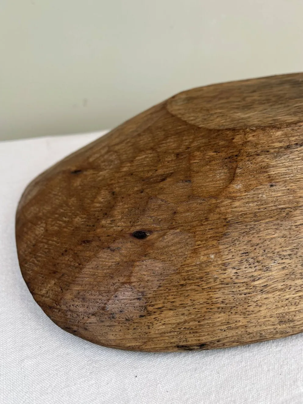 Vide poche ancien en bois sculpté