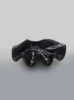 Vide-poche coquille en céramique noire