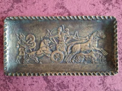 Vide poche en bronze 15,3 X 8 cm 265 grammes signé Max Le Verrier très bon