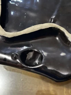 vide-poche en céramique émaillée rouge flambée signée- années 60