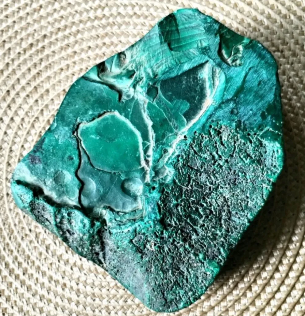 Vide-poche en malachite naturelle du Congo