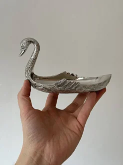 Vide poche en métal argenté forme cygne