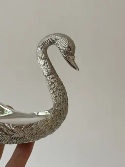 Vide poche en métal argenté forme cygne