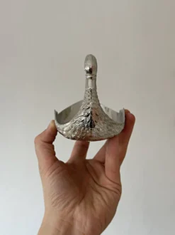 Vide poche en métal argenté forme cygne