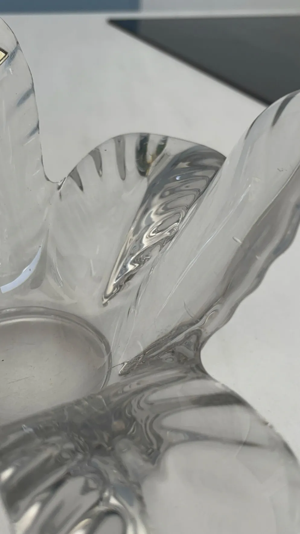 Vide-poche vintage Vannes-le-Châtel en cristal formant fleur