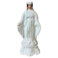 Vierge en porcelaine