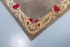 Vintage Limited Edition Italian rug ‘Tulipano’ from Voghi for Villa d’Este