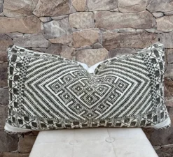 Vintage Moroccan berber boujaad pillow