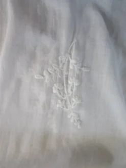 Voile De Berceau ancien avec dessus de lit assorti